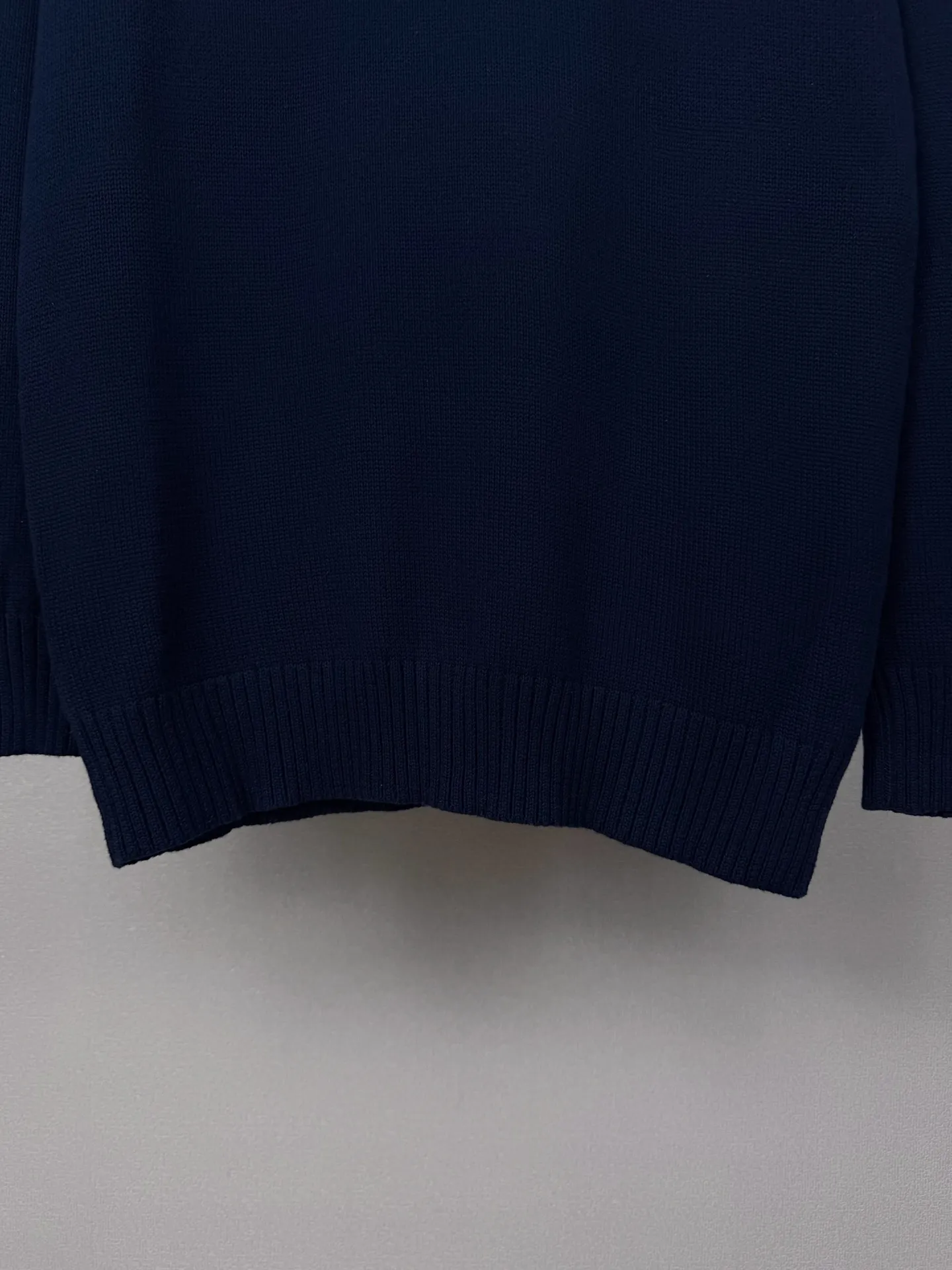 （ ） 2026New Arrival Classic logo 32 ， ， 、 、 Versatile 👍 ：Navy Blue 、Gray、Beige Sizes：S-XL